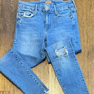 MOTHER Light Wash Denim Jeans. The Looker Ankle Fray in Love Gun.